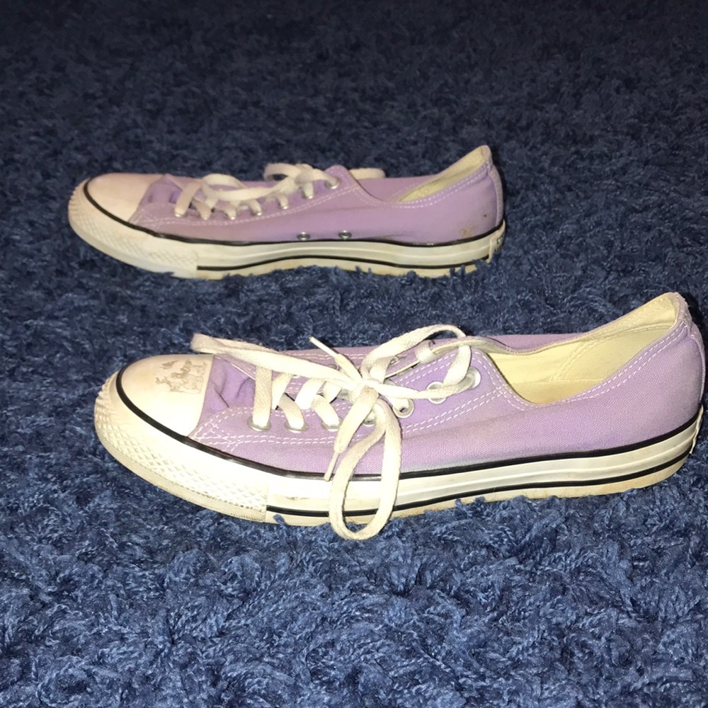 Converse - Picture 3 of 7